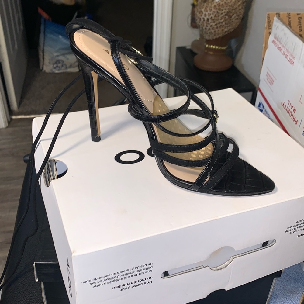 Aldo black strappy heels